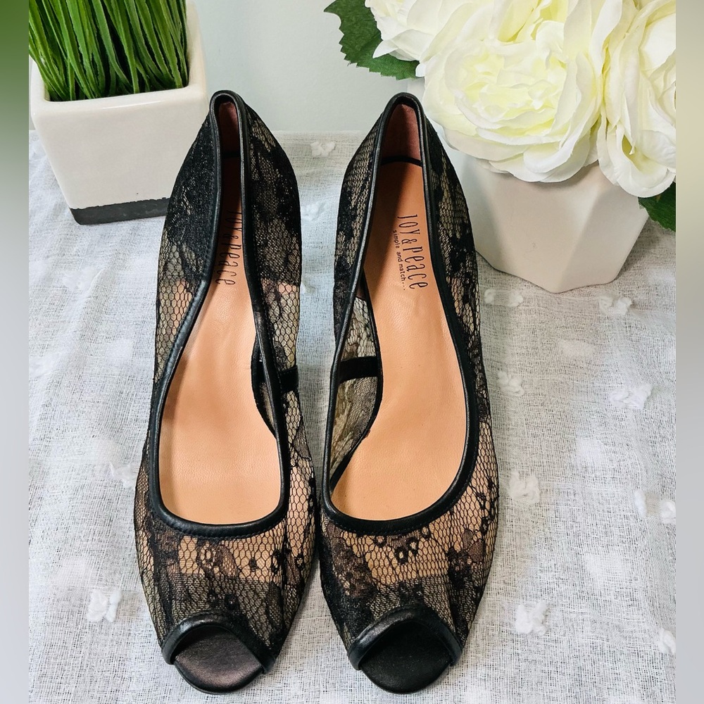 Elegant Black Lace Heels
